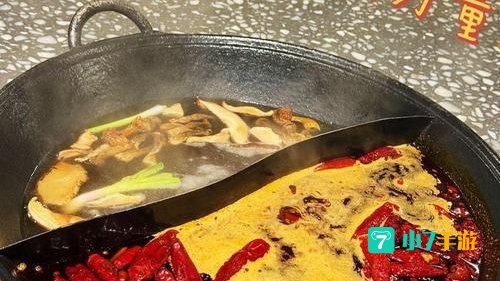红油火锅通常比清汤火锅开得更快